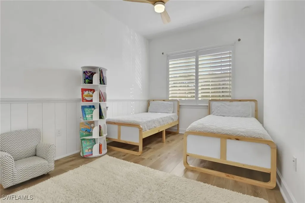 7877 Clemson Street Naples FL 34104