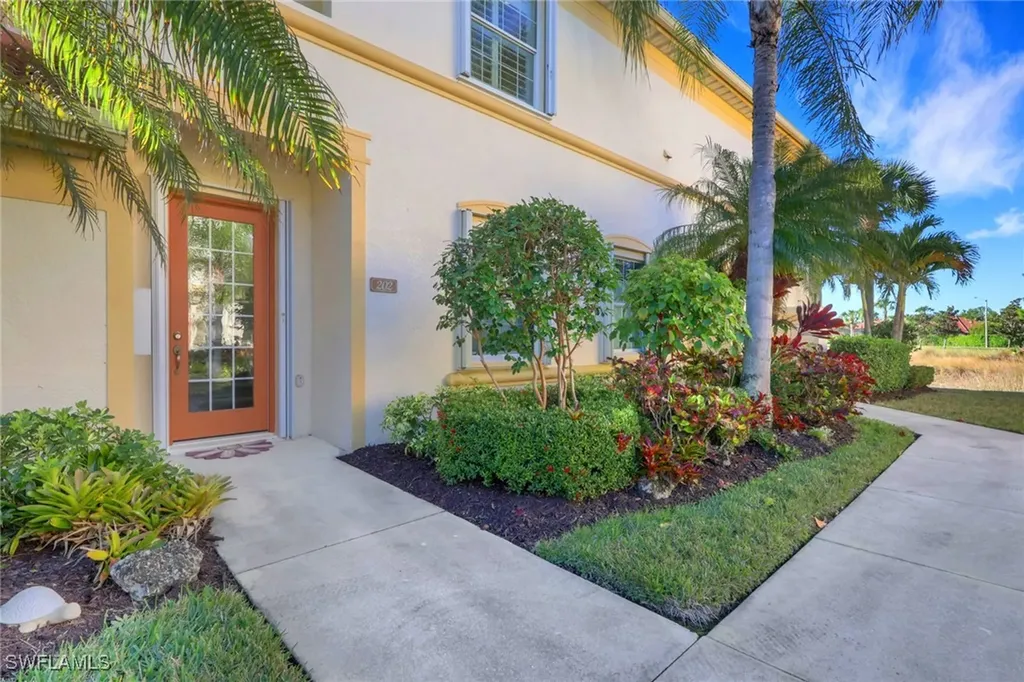 7877 Clemson Street Naples FL 34104