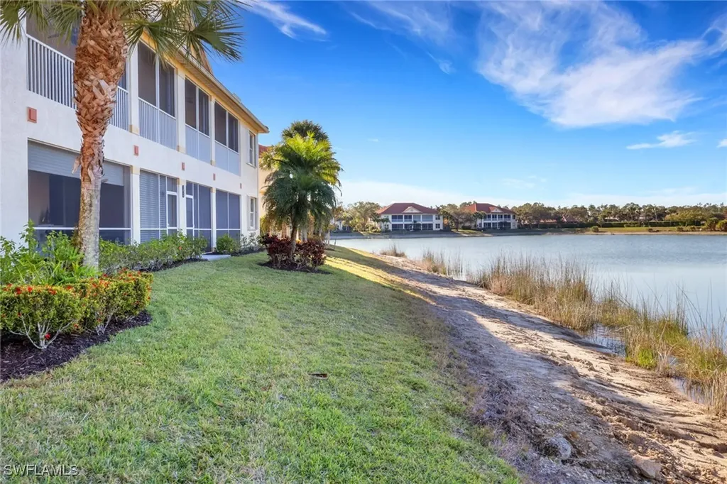 7877 Clemson Street Naples FL 34104