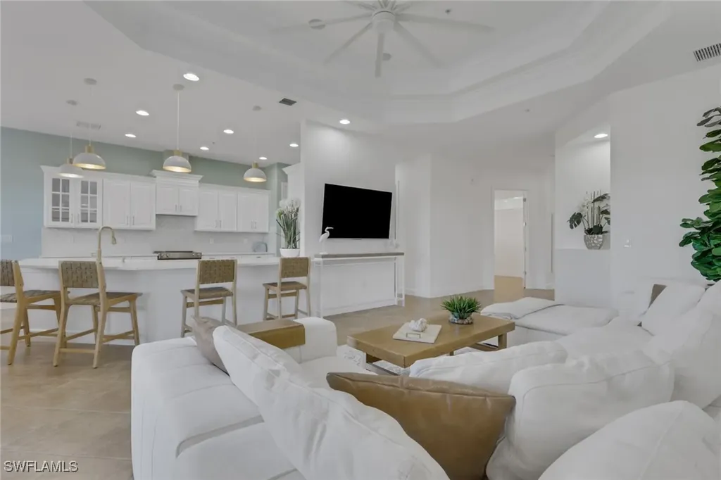 7877 Clemson Street Naples FL 34104