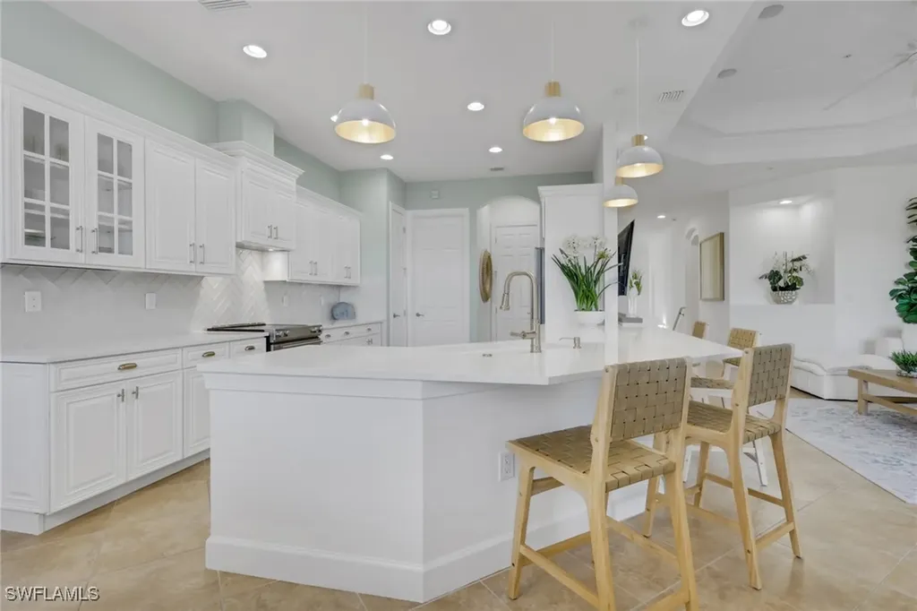 7877 Clemson Street Naples FL 34104