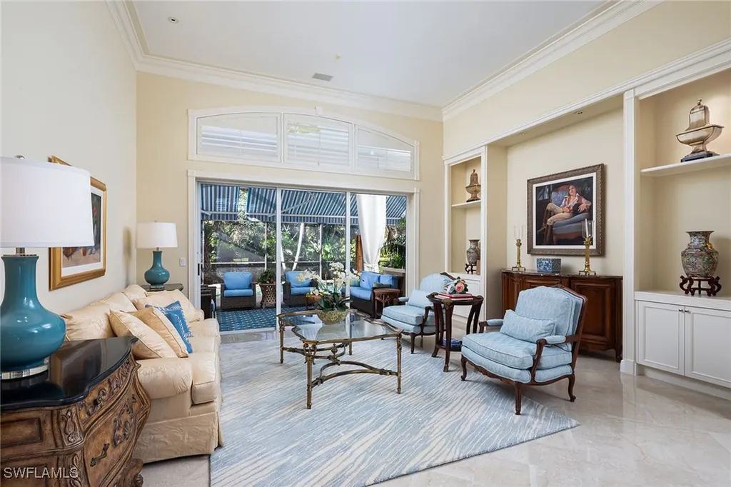 6975 Greentree Drive Naples FL 34108