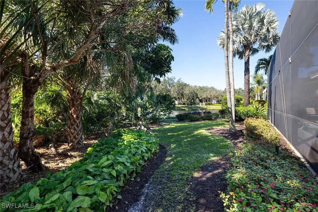 6975 Greentree Drive Naples FL 34108