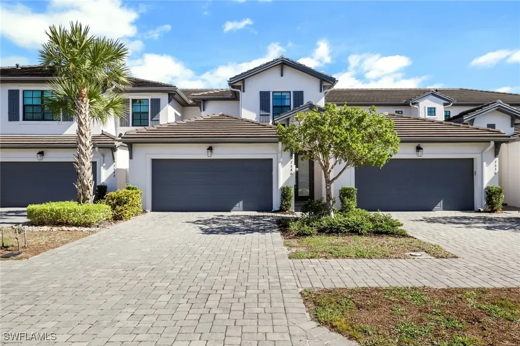 7540 Carnegie Way Naples FL 34119
