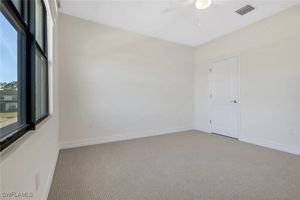 7540 Carnegie Way Naples FL 34119