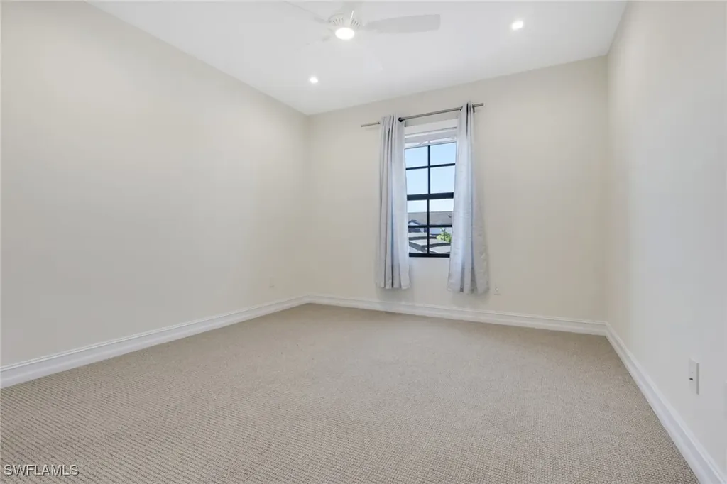 7540 Carnegie Way Naples FL 34119
