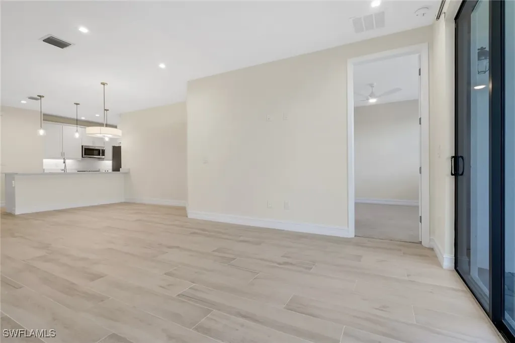 7540 Carnegie Way Naples FL 34119
