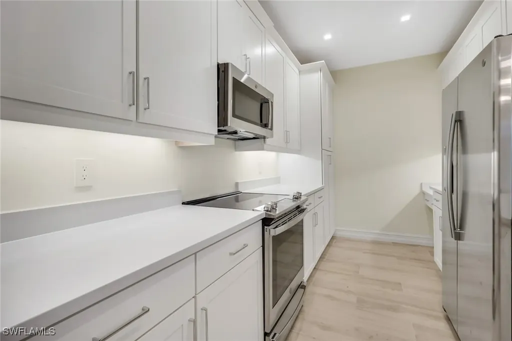 7540 Carnegie Way Naples FL 34119