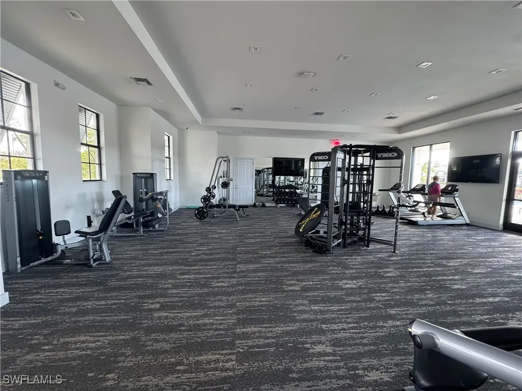 7540 Carnegie Way Naples FL 34119