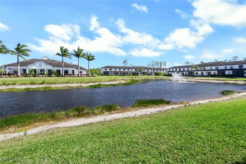 7540 Carnegie Way Naples FL 34119