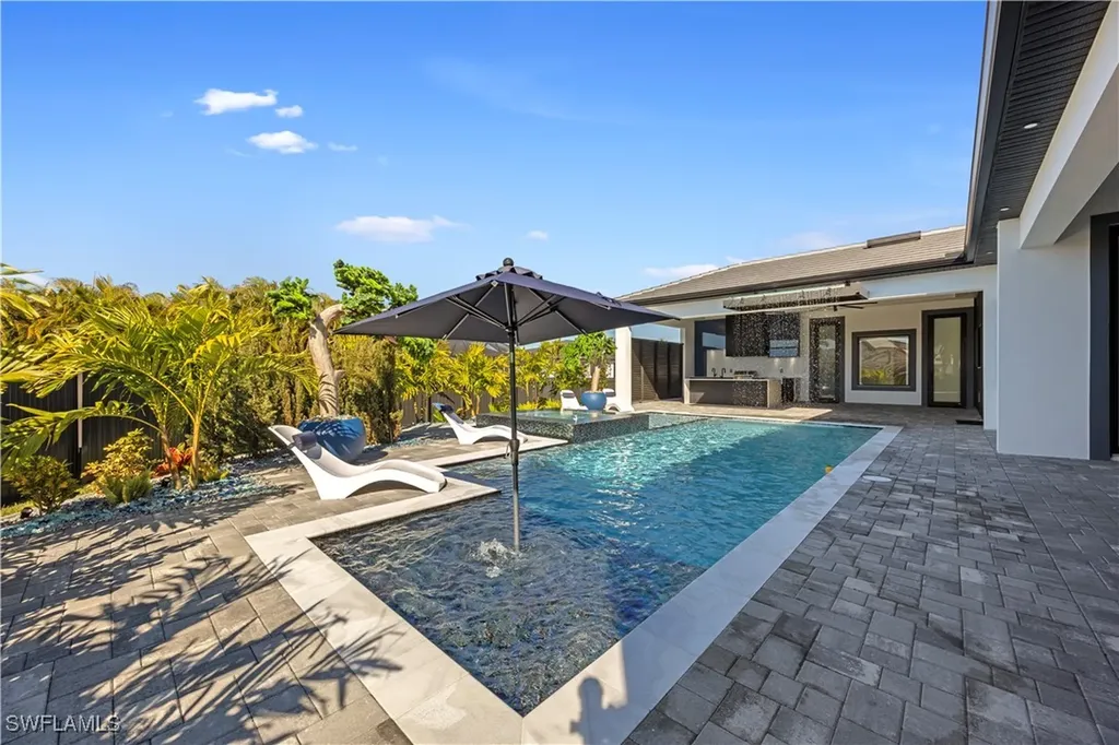 2507 Gleason Parkway Cape Coral FL 33914