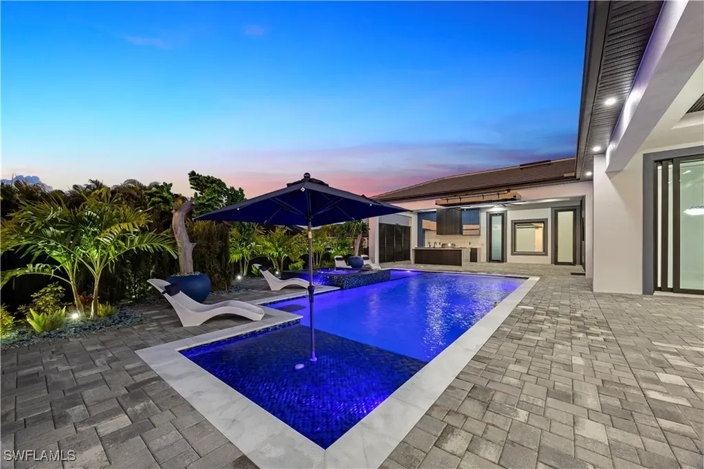 2507 Gleason Parkway Cape Coral FL 33914