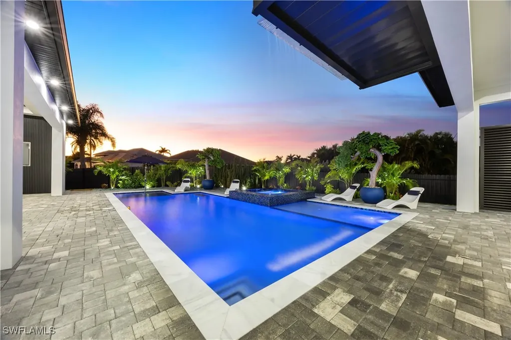 2507 Gleason Parkway Cape Coral FL 33914