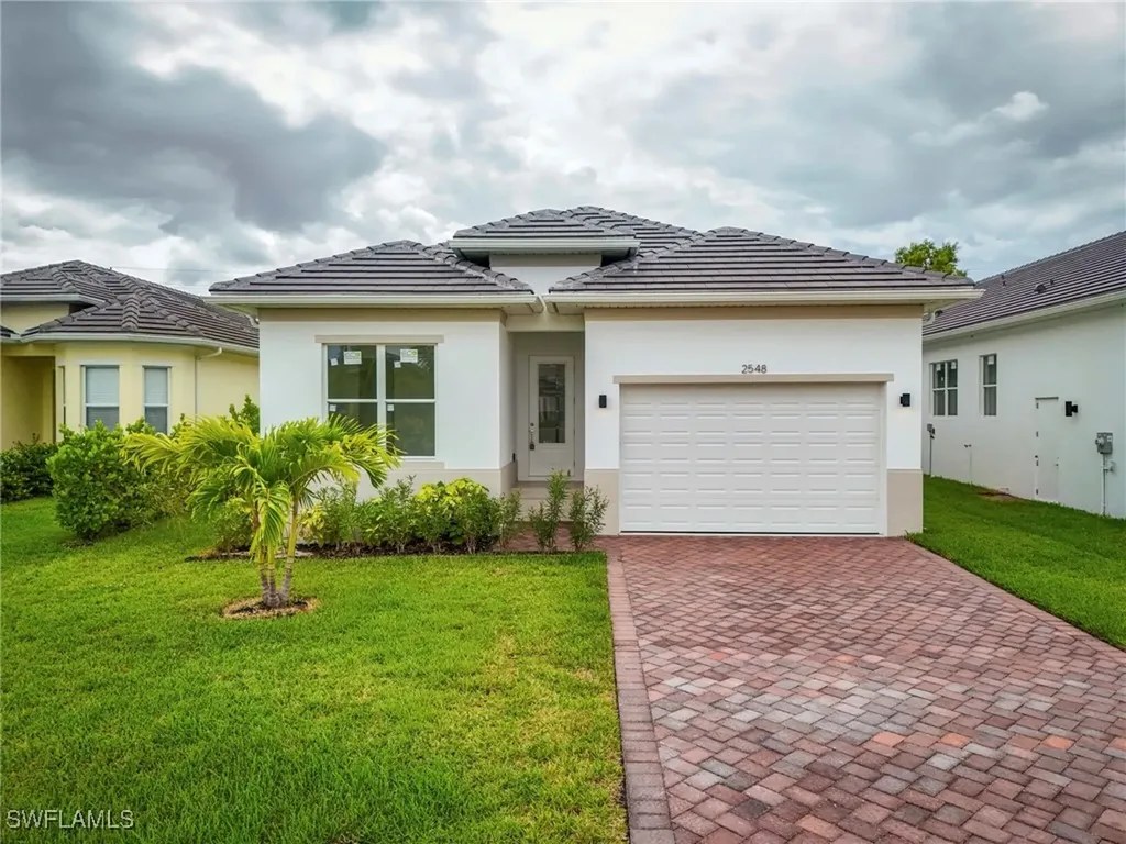 2548 Linda Drive Naples FL 34112
