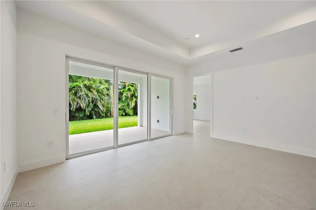2548 Linda Drive Naples FL 34112