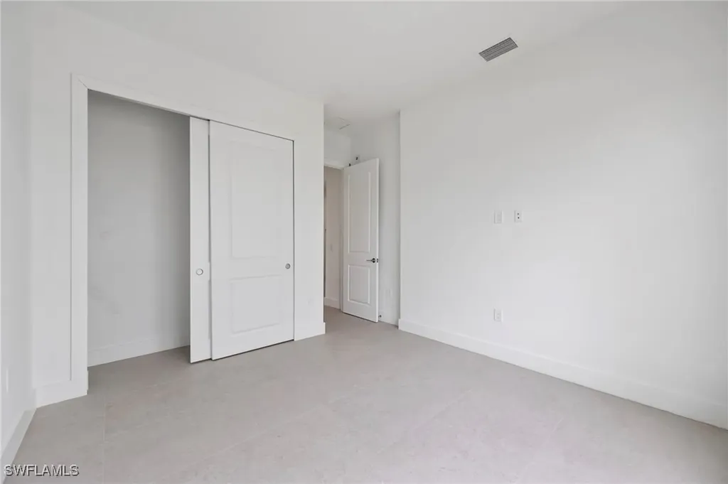 2548 Linda Drive Naples FL 34112