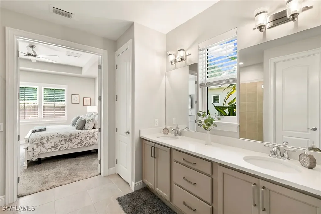 14796 Windward Lane Naples FL 34114