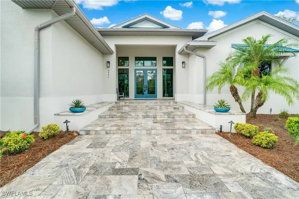 2991 2nd Street NW Naples FL 34120
