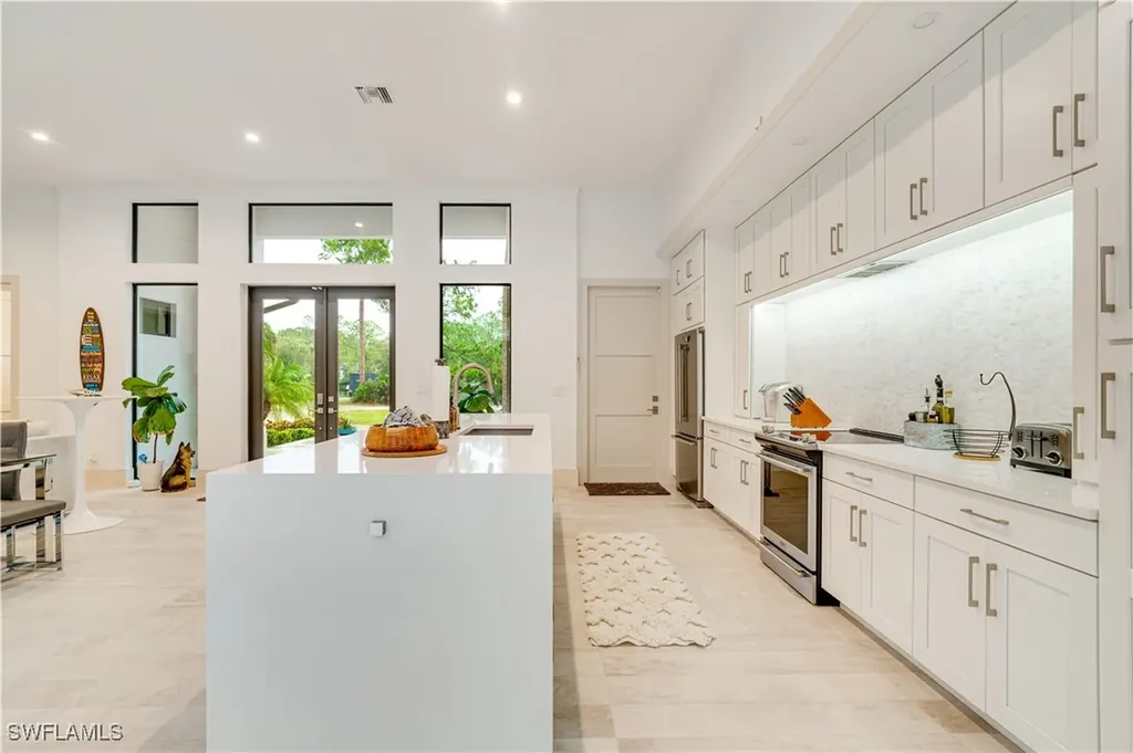 2991 2nd Street NW Naples FL 34120