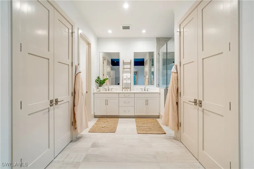 2991 2nd Street NW Naples FL 34120