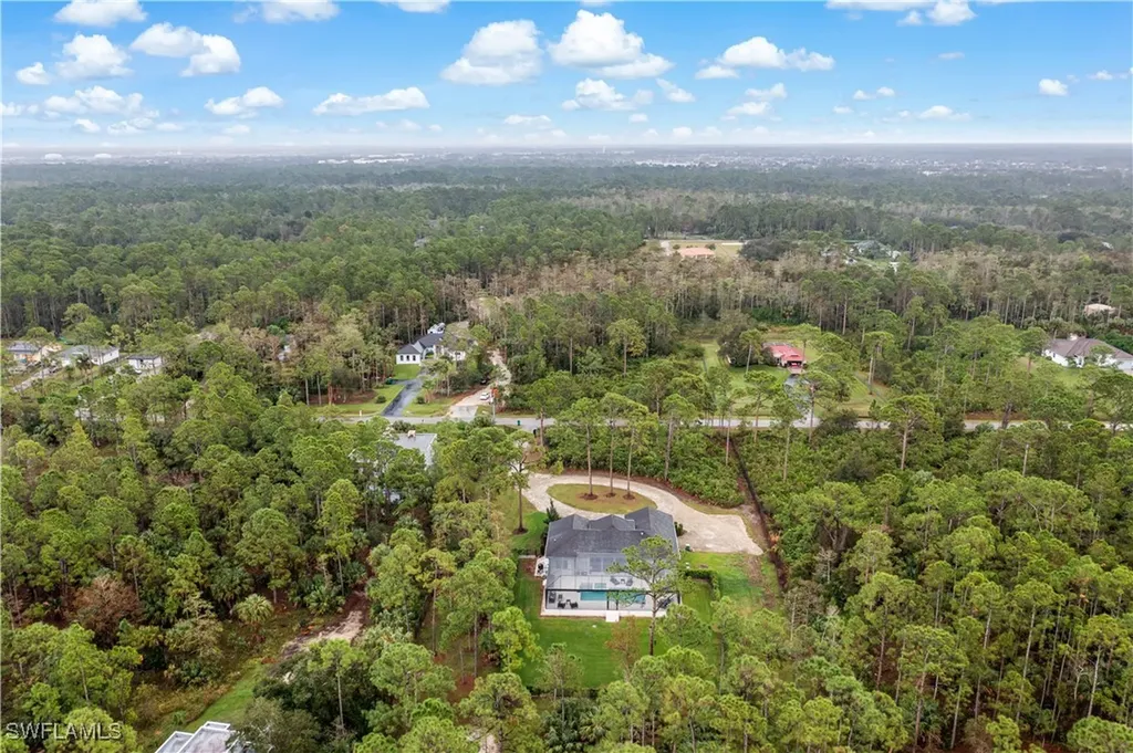 2991 2nd Street NW Naples FL 34120