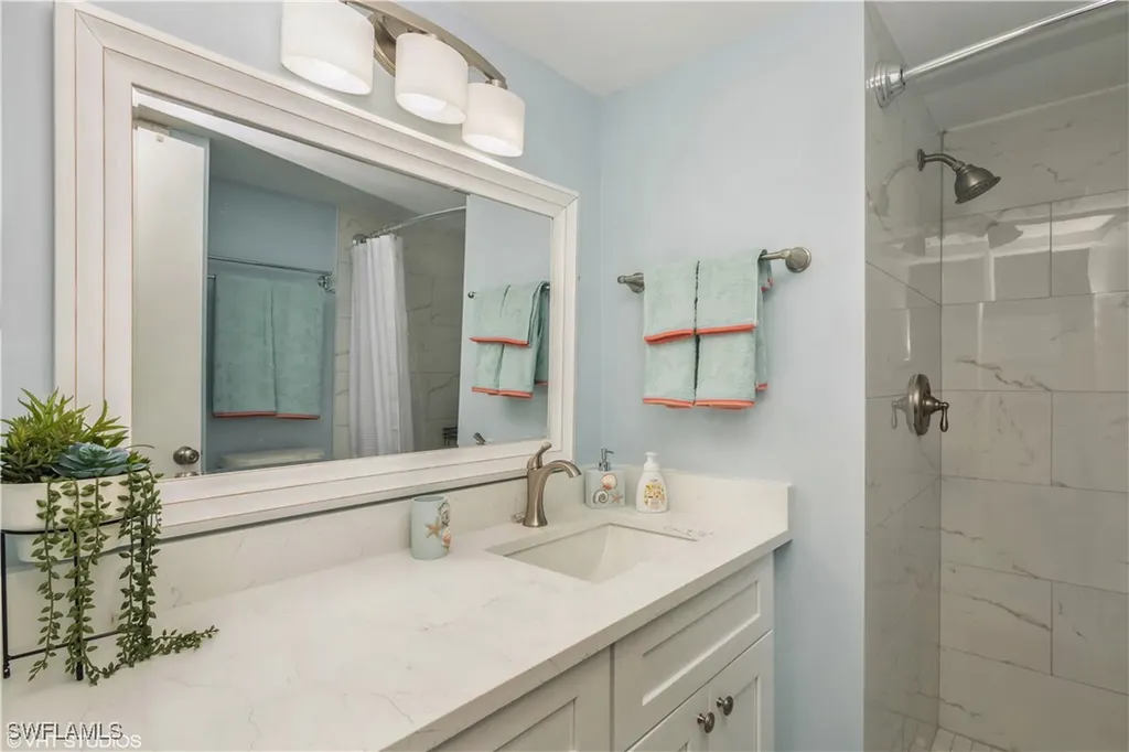 190 Turtle Lake Court Naples FL 34105