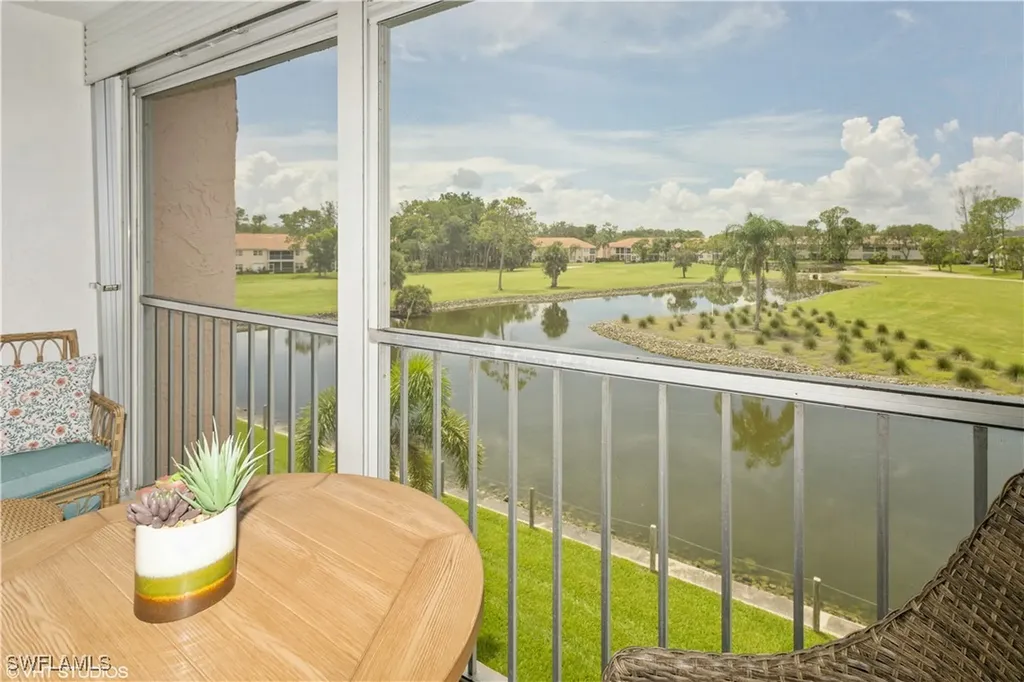 190 Turtle Lake Court Naples FL 34105