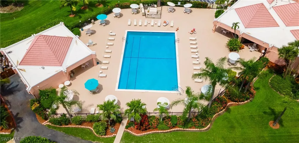 190 Turtle Lake Court Naples FL 34105