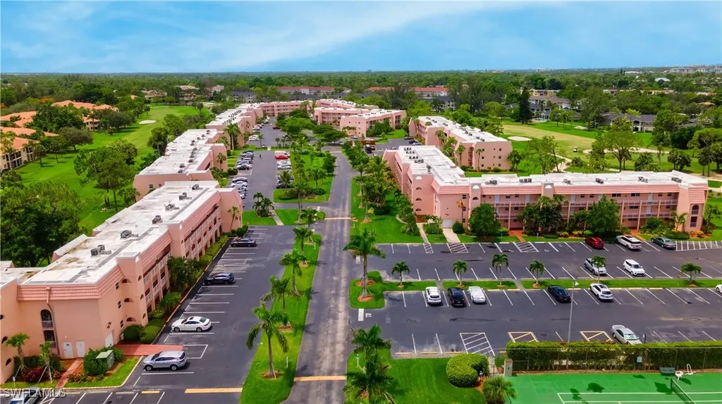 190 Turtle Lake Court Naples FL 34105