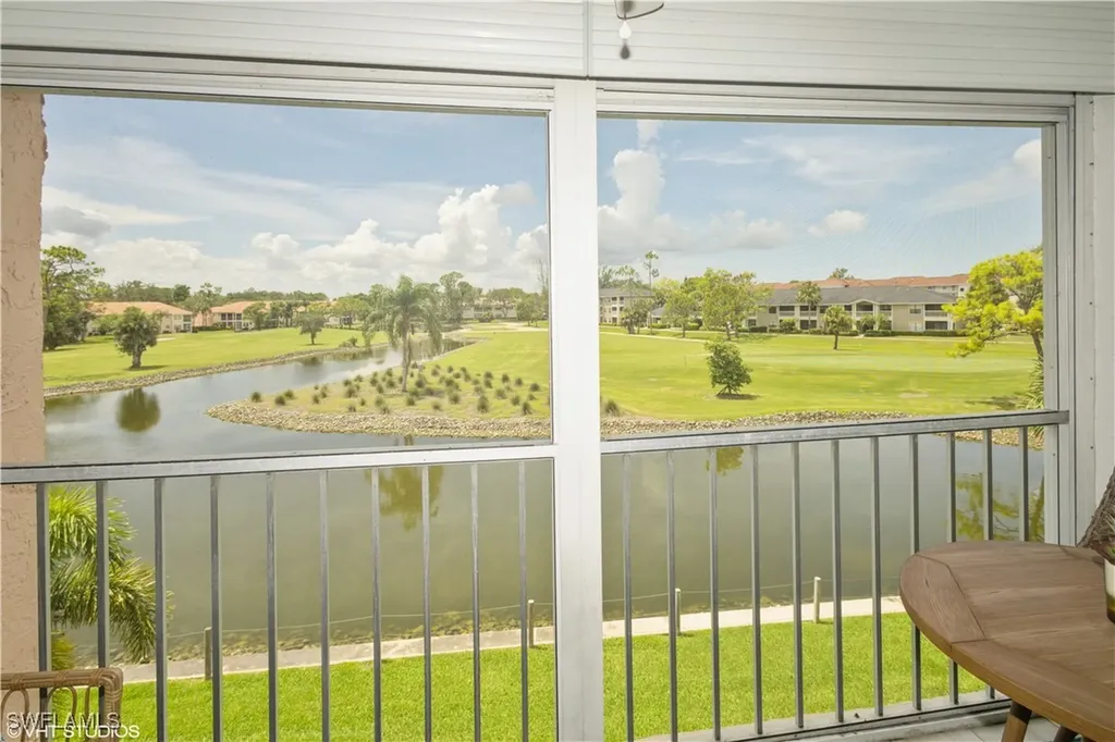 190 Turtle Lake Court Naples FL 34105