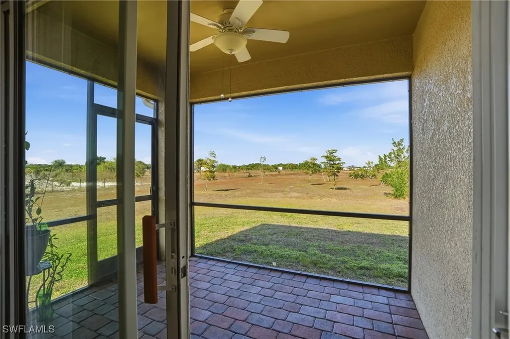 4121 68th Avenue NE Naples FL 34120