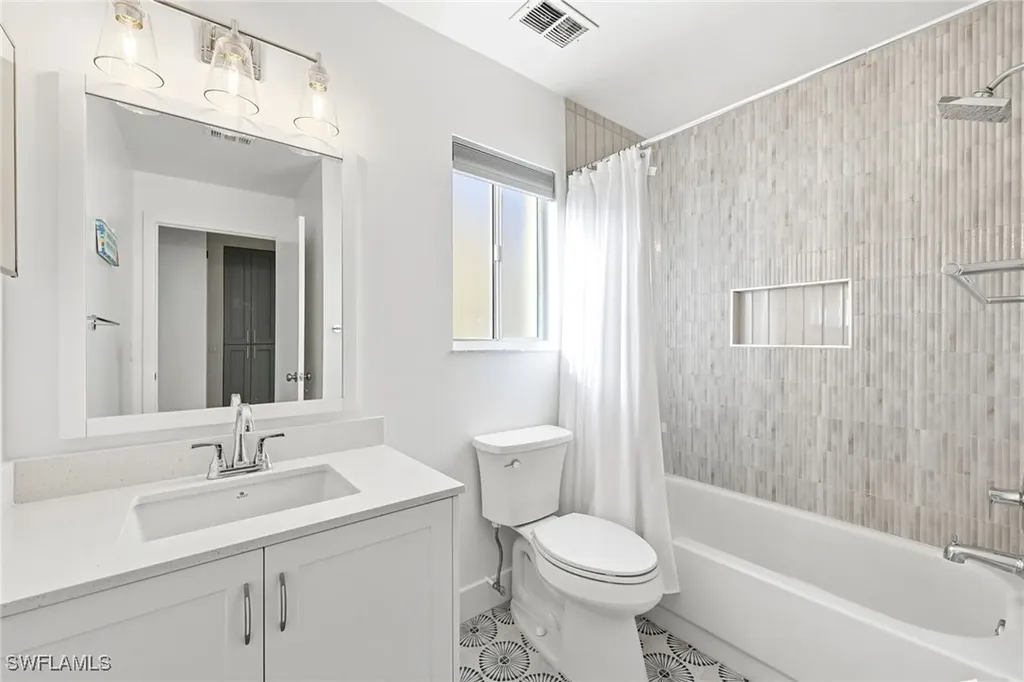 7707 Jewel Lane Naples FL 34109