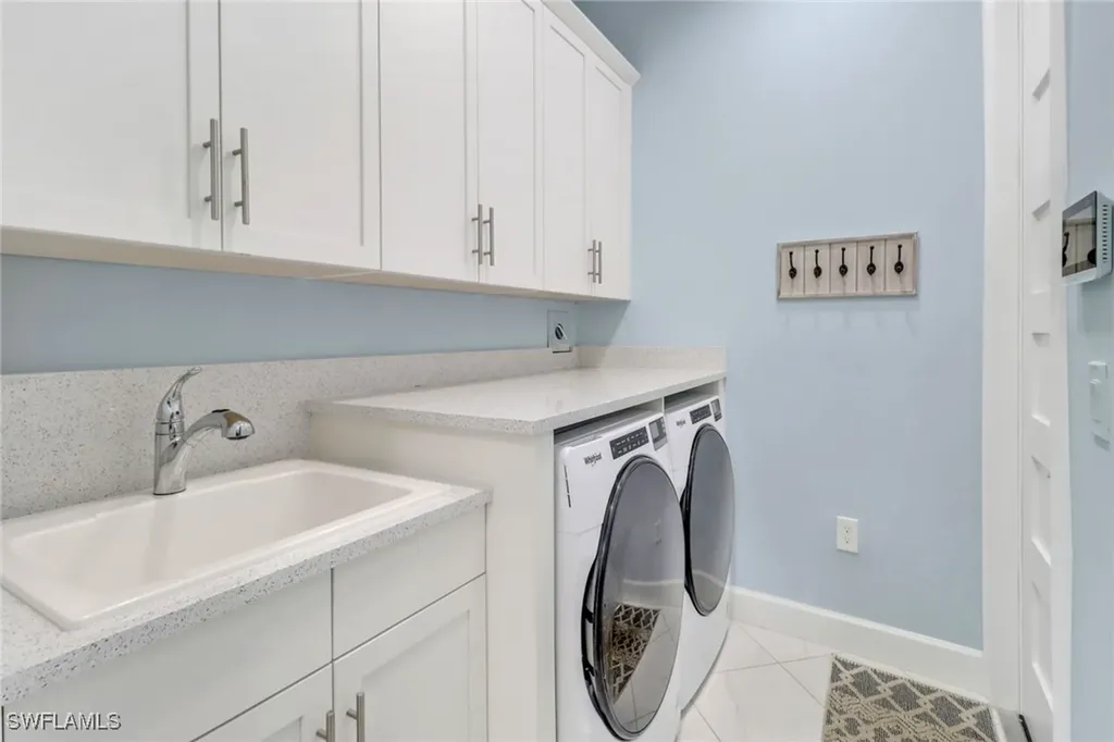 6509 Dominica Drive Naples FL 34113