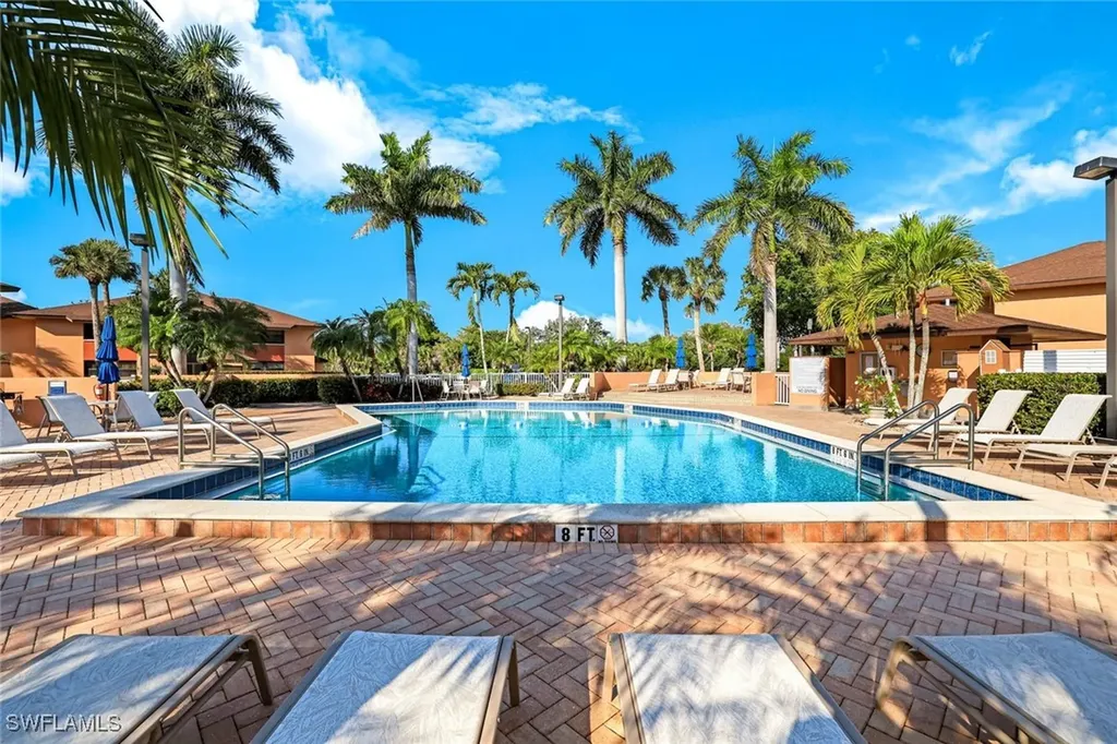 1508 Mainsail Drive Naples FL 34114