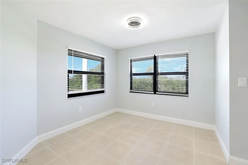 1508 Mainsail Drive Naples FL 34114