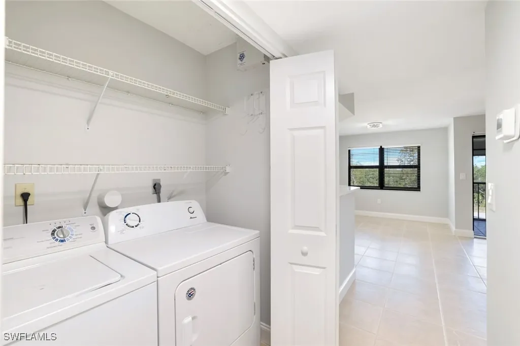 1508 Mainsail Drive Naples FL 34114