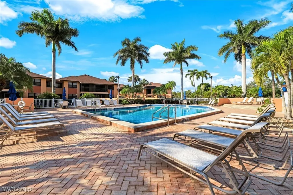 1508 Mainsail Drive Naples FL 34114