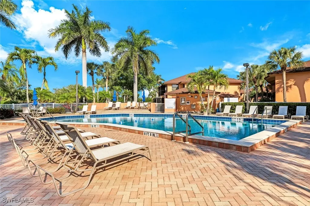 1508 Mainsail Drive Naples FL 34114