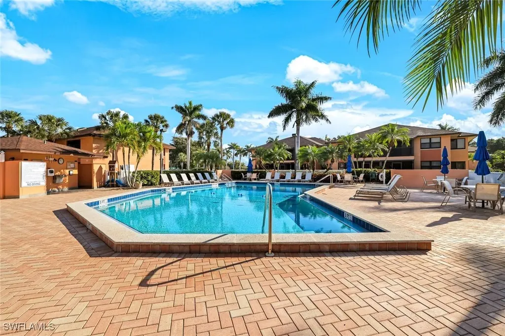 1508 Mainsail Drive Naples FL 34114