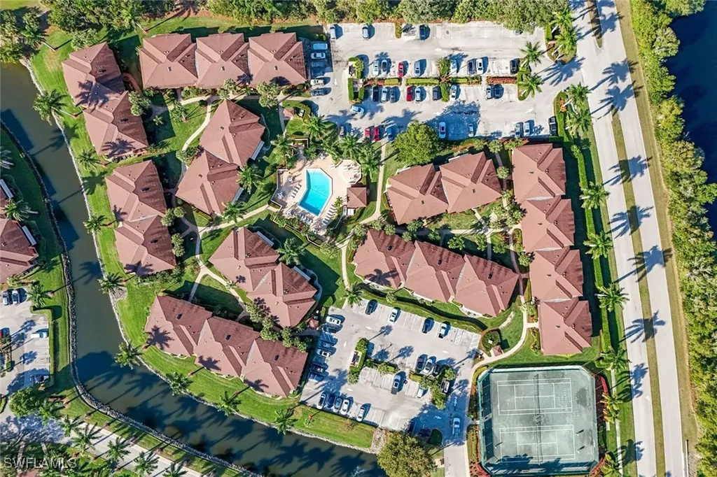 1508 Mainsail Drive Naples FL 34114