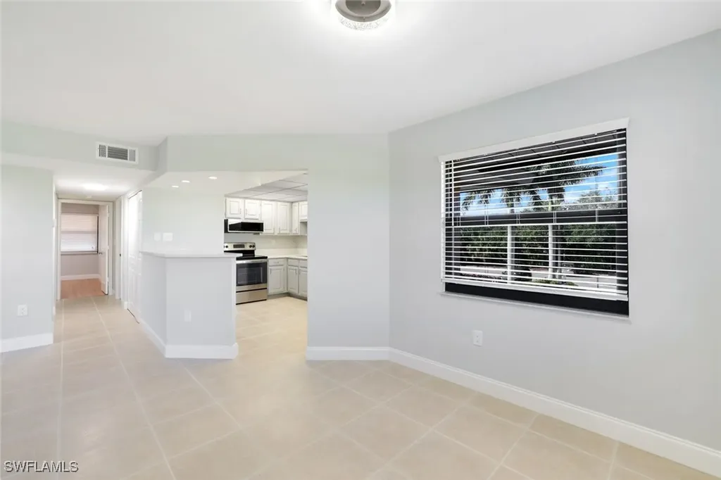 1508 Mainsail Drive Naples FL 34114
