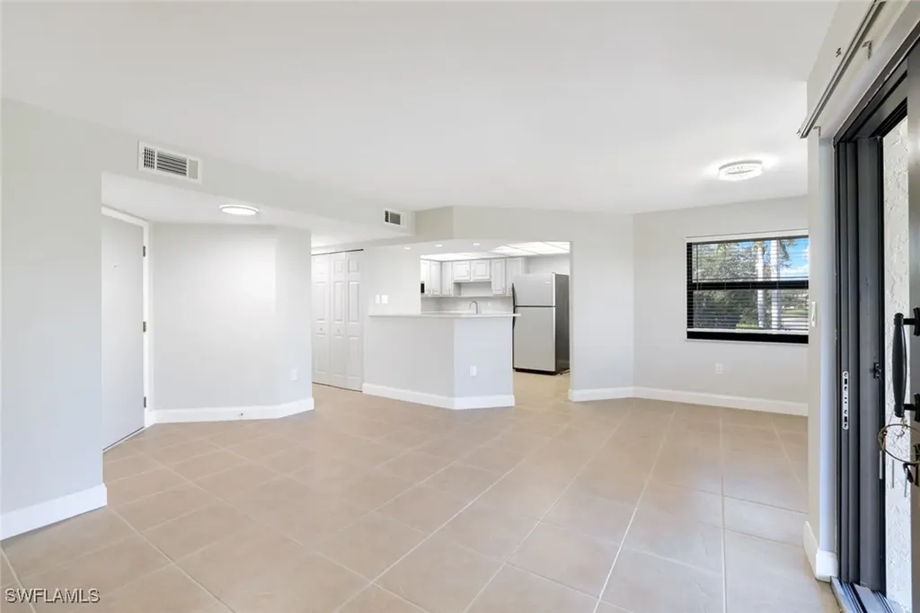 1508 Mainsail Drive Naples FL 34114