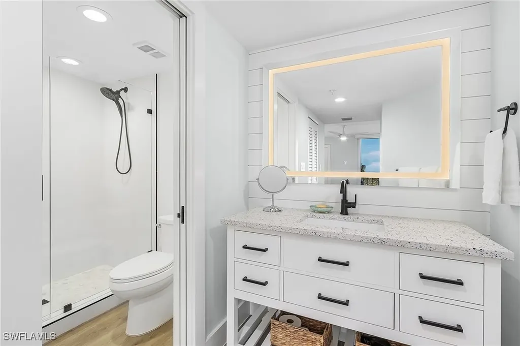 50 Seagate Drive Naples FL 34103