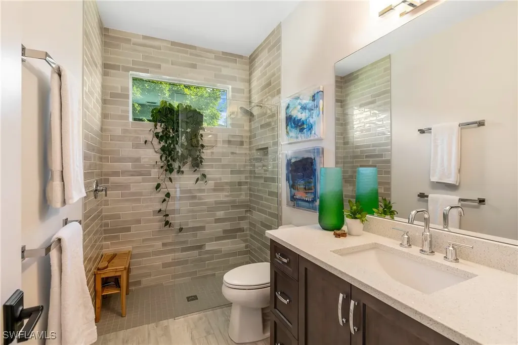 29 Johnnycake Drive Naples FL 34110