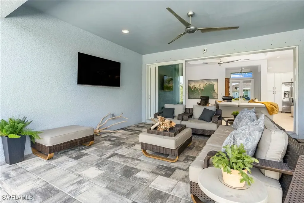 29 Johnnycake Drive Naples FL 34110