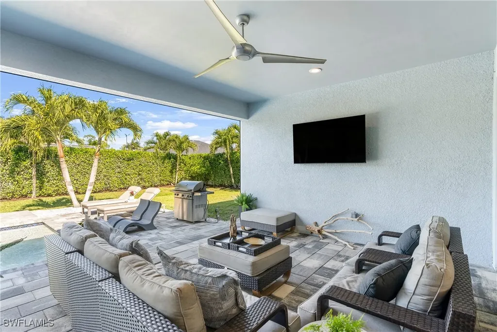 29 Johnnycake Drive Naples FL 34110