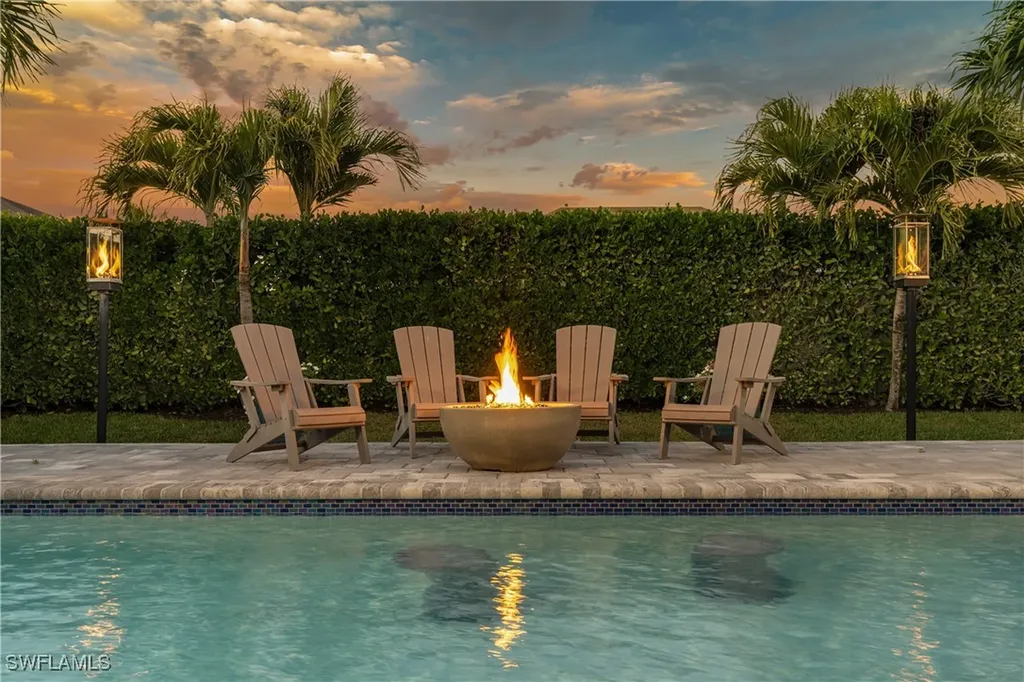 29 Johnnycake Drive Naples FL 34110