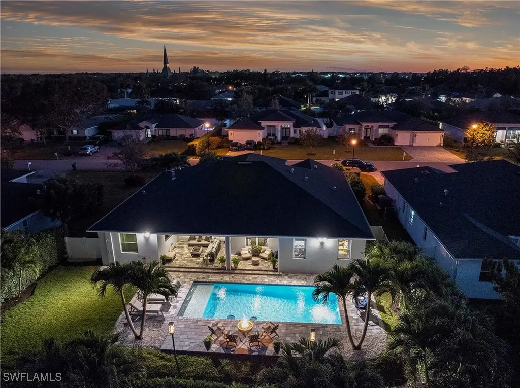 29 Johnnycake Drive Naples FL 34110