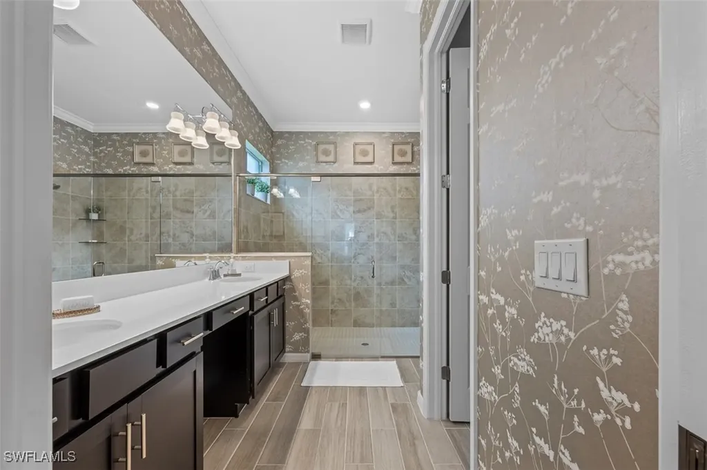 5994 Berwick Lane Ave Maria FL 34142