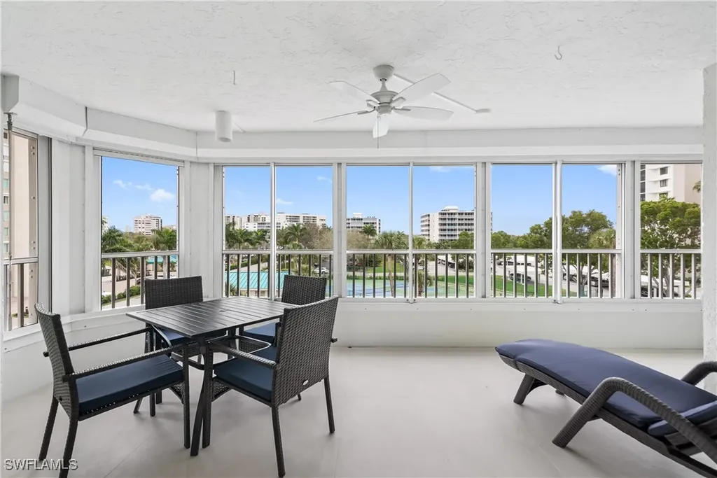 21 Bluebill Avenue Naples FL 34108